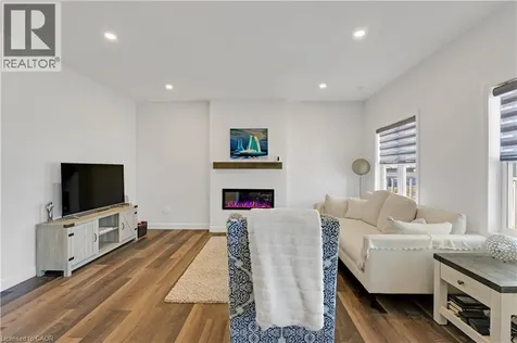 9 Shores Lane Crystal Beach ON L0S 1B0