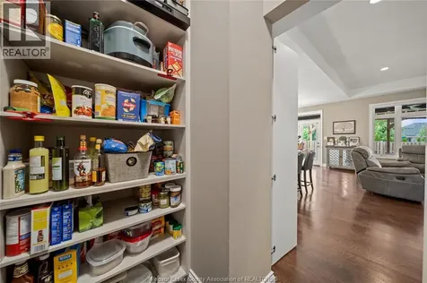 24 Peachtree Lane Chatham ON N7L 0G3