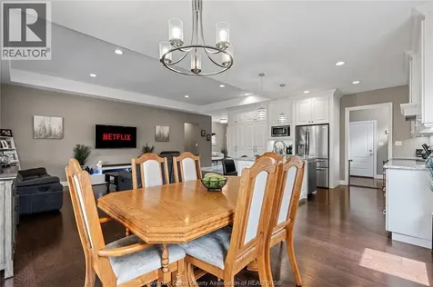24 Peachtree Lane Chatham ON N7L 0G3