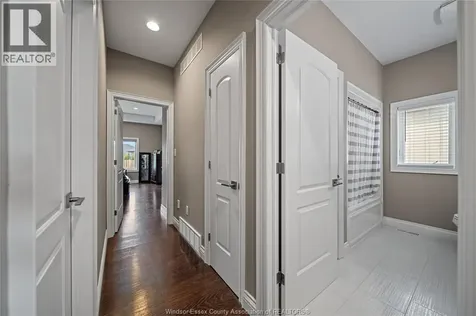 24 Peachtree Lane Chatham ON N7L 0G3