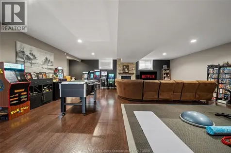 24 Peachtree Lane Chatham ON N7L 0G3