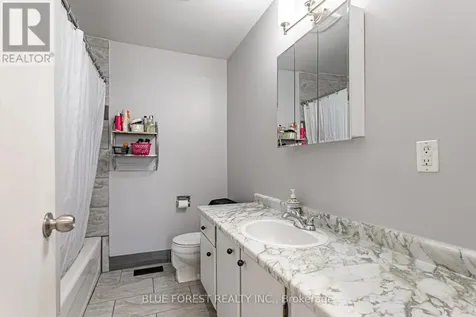 7 Raven Avenue St. Thomas ON N5R 5K8