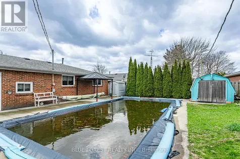 7 Raven Avenue St. Thomas ON N5R 5K8