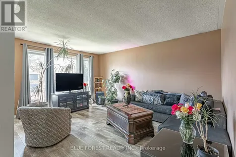 7 Raven Avenue St. Thomas ON N5R 5K8