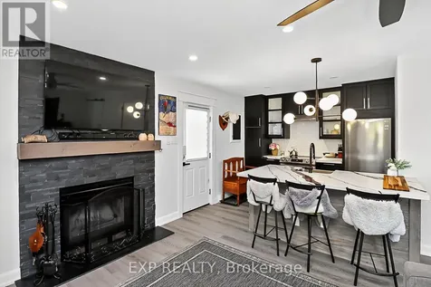 15 Dawson Drive Collingwood ON L9Y 5B4