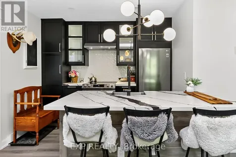 15 Dawson Drive Collingwood ON L9Y 5B4