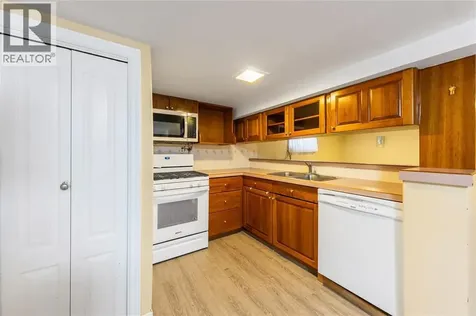 748 Alexander Street Sarnia ON N7T 5G8