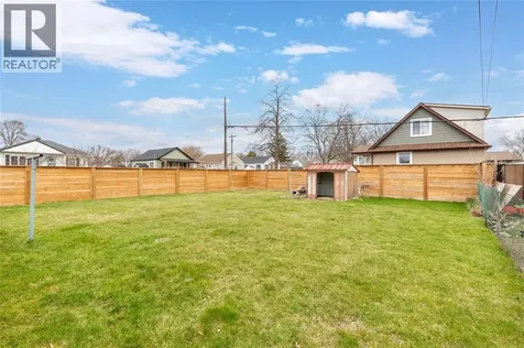 748 Alexander Street Sarnia ON N7T 5G8