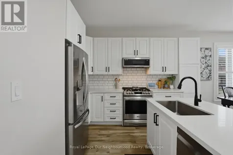 6 Fairhurst Street Port Hope ON L1A 0E4