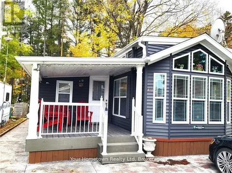 613 Oak Crescent Centre Wellington ON N1M 2W5
