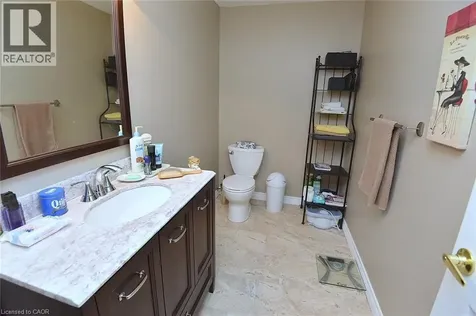 20 Meadowlands Boulevard Ancaster ON L9K 1J5