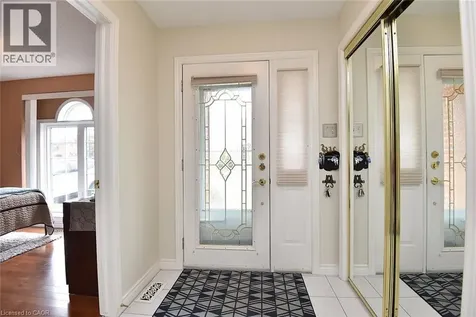 20 Meadowlands Boulevard Ancaster ON L9K 1J5