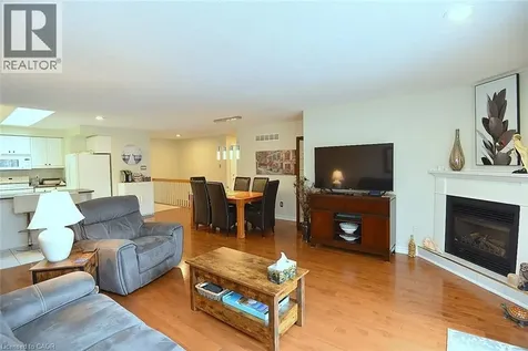 20 Meadowlands Boulevard Ancaster ON L9K 1J5