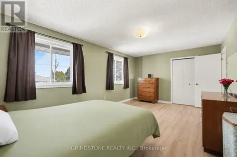 319 Riverwood Drive Ottawa ON K0A 3M0