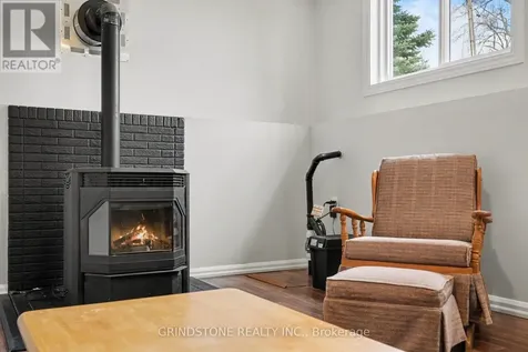 319 Riverwood Drive Ottawa ON K0A 3M0