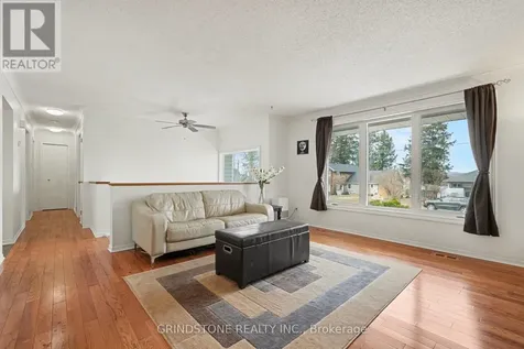 319 Riverwood Drive Ottawa ON K0A 3M0