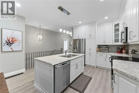 1053 Bay Street Port Rowan ON N0E 1M0