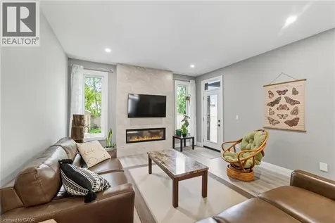 1053 Bay Street Port Rowan ON N0E 1M0