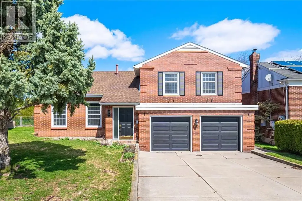 38 Leclaire Street Hamilton ON L9C 5X3