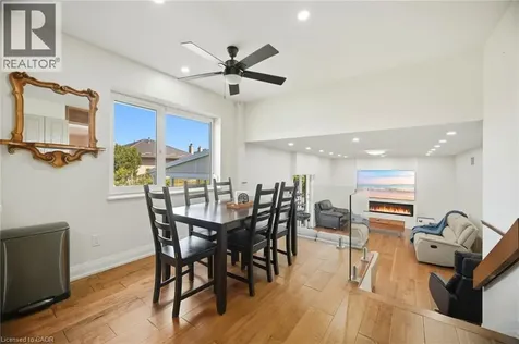 38 Leclaire Street Hamilton ON L9C 5X3