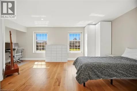 38 Leclaire Street Hamilton ON L9C 5X3