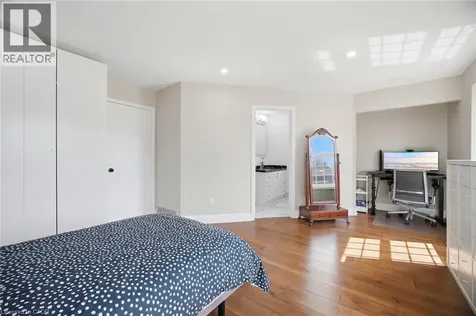 38 Leclaire Street Hamilton ON L9C 5X3