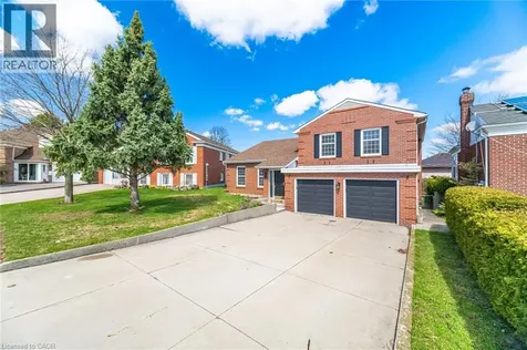 38 Leclaire Street Hamilton ON L9C 5X3