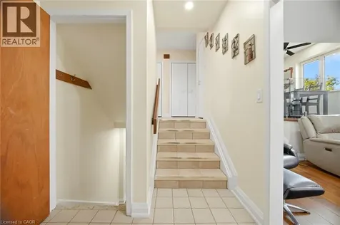 38 Leclaire Street Hamilton ON L9C 5X3