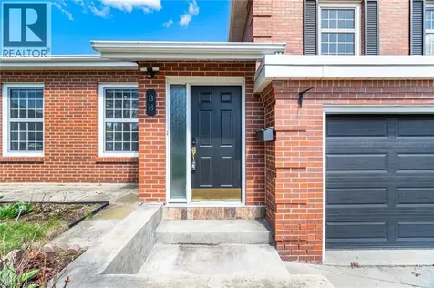 38 Leclaire Street Hamilton ON L9C 5X3