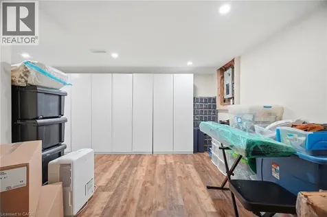 38 Leclaire Street Hamilton ON L9C 5X3