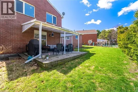 38 Leclaire Street Hamilton ON L9C 5X3