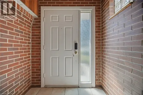 38 Leclaire Street Hamilton ON L9C 5X3