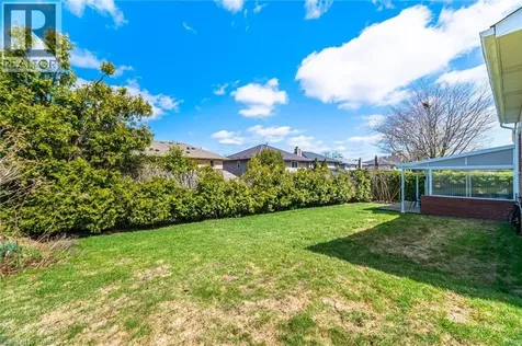 38 Leclaire Street Hamilton ON L9C 5X3