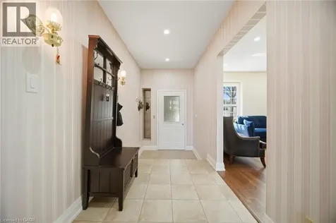 38 Leclaire Street Hamilton ON L9C 5X3