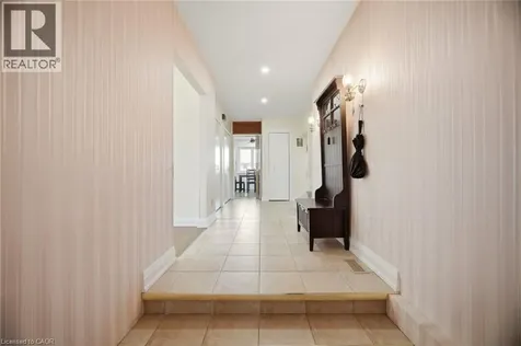 38 Leclaire Street Hamilton ON L9C 5X3
