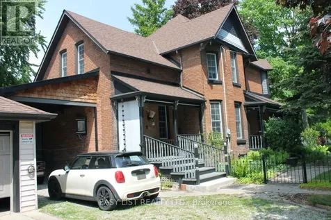 213 Vidal Street South Sarnia ON N7T 2T4