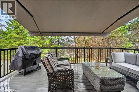 25 Hamilton Street South Waterdown ON L8B 0L1