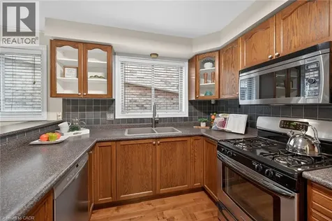 25 Hamilton Street South Waterdown ON L8B 0L1