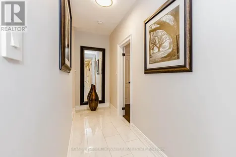 48 Rayburn Meadows Road East Garafraxa ON L9W 7E7