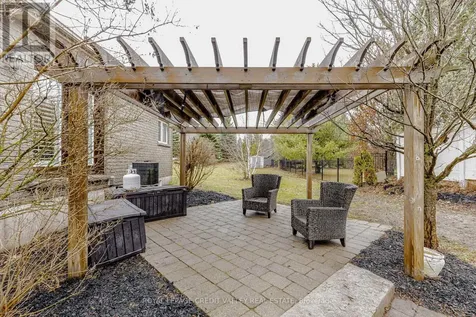 48 Rayburn Meadows Road East Garafraxa ON L9W 7E7