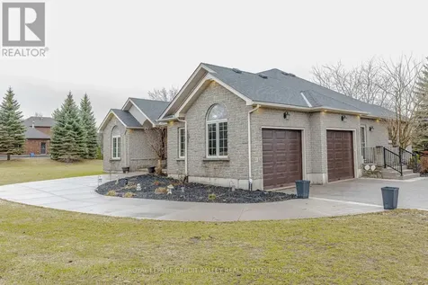 48 Rayburn Meadows Road East Garafraxa ON L9W 7E7