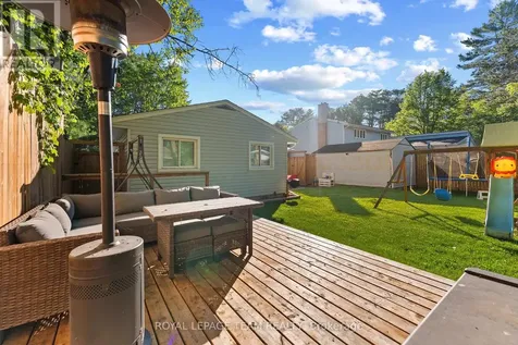 25 Frontenac Crescent Deep River ON K0J 1P0