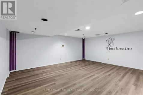 2871 Richmond Road Ottawa ON K2B 8M5