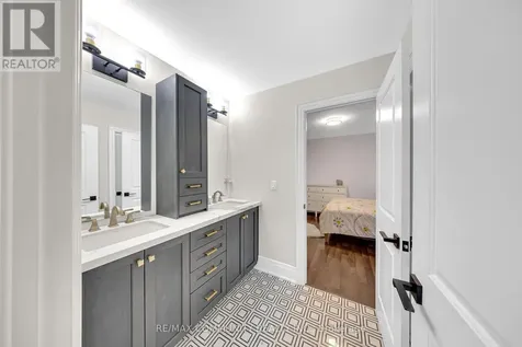 2489 Florentine Place Pickering ON L1X 0H2