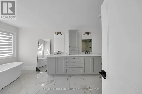 2489 Florentine Place Pickering ON L1X 0H2