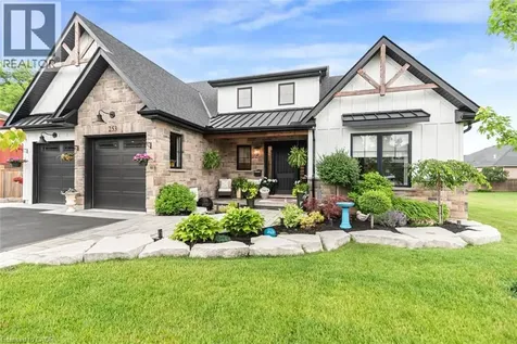 253 Central Avenue Grimsby ON L3M 1X6