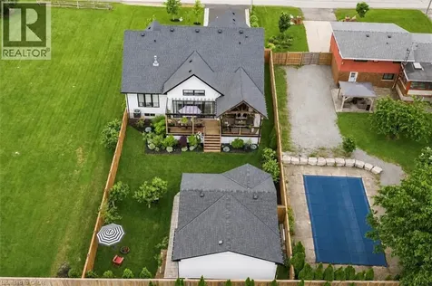 253 Central Avenue Grimsby ON L3M 1X6