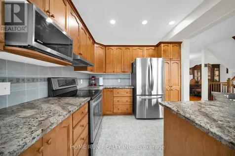 106 Portrush Avenue Ottawa ON K2J 5J2