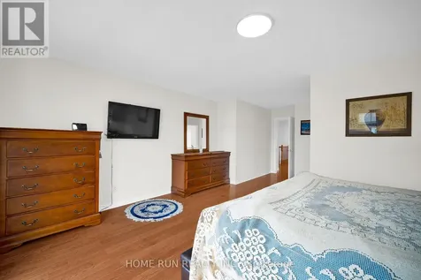 106 Portrush Avenue Ottawa ON K2J 5J2