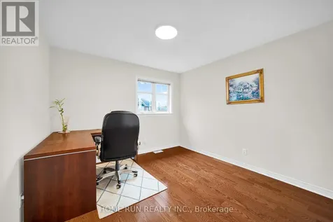 106 Portrush Avenue Ottawa ON K2J 5J2